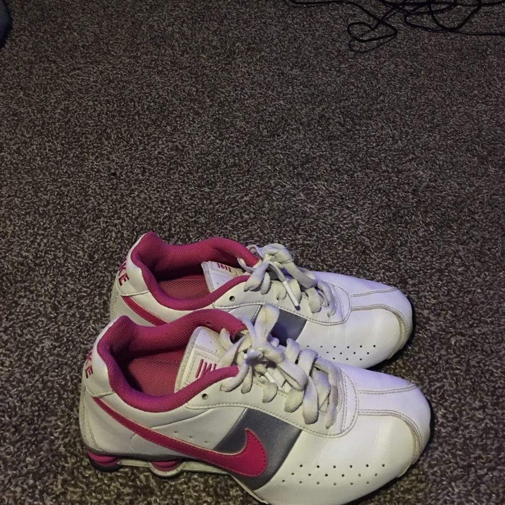 White pink and silver Nike shox