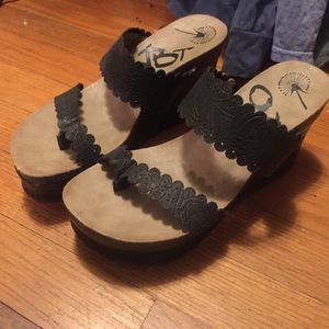 Authentic OTBTS! Only worn a few times 💙❤️