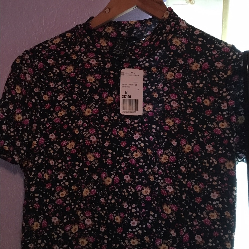 Mock neck floral skater dress!