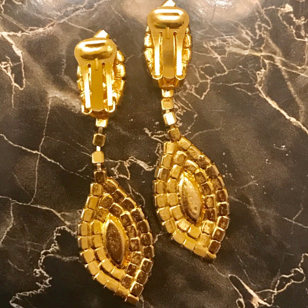 Iridescence Rhinestone Fashion Earrings - Picture 5 of 6