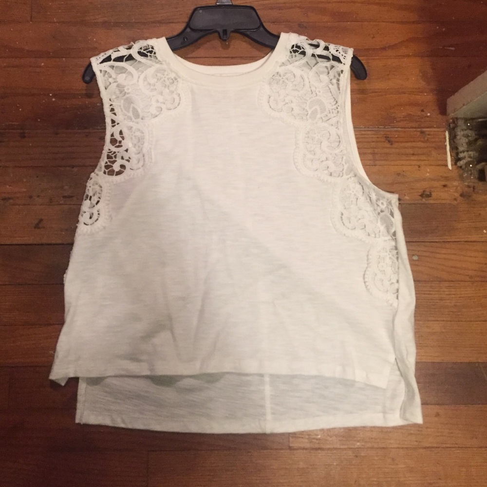 Forever 21 high low crop top