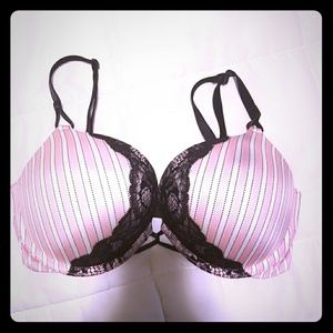 Victoria's Secret Bombshell Plunge Bra