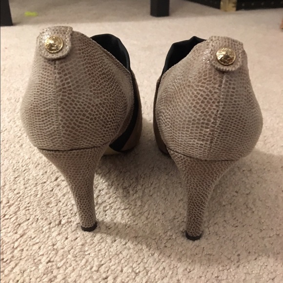 Anne Klein heels - Picture 2 of 4