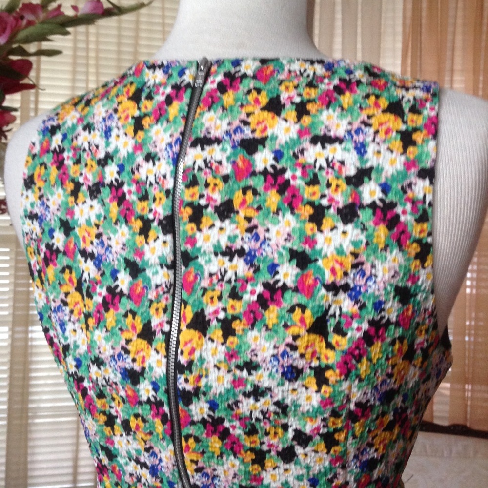 I ❤️ Ronson spring dress - Picture 4 of 7