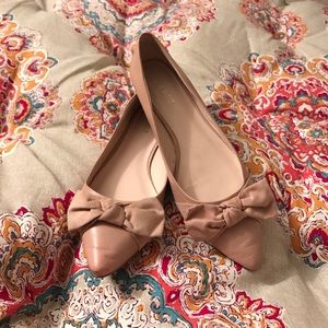 Nine West bow flats.