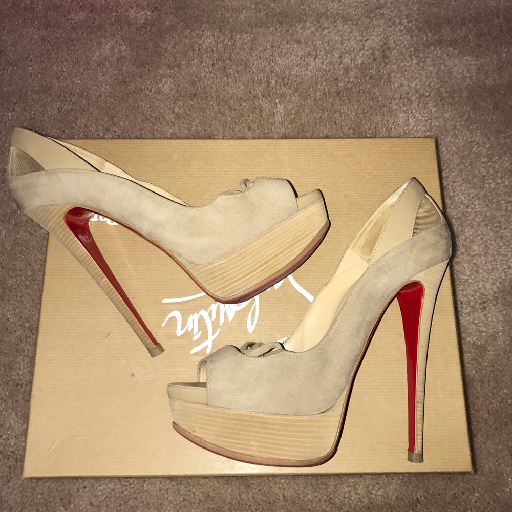 Nude Christian Louboutin. Size 6.5