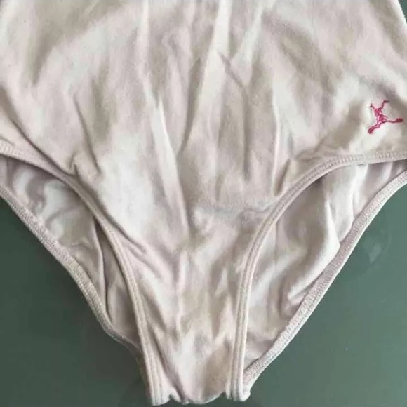 Capezio Future Star Light Pink Leotard Medium - Picture 2 of 4