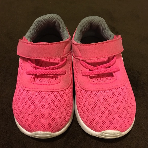 Nike Other - Nike Infant 5C Sneakers