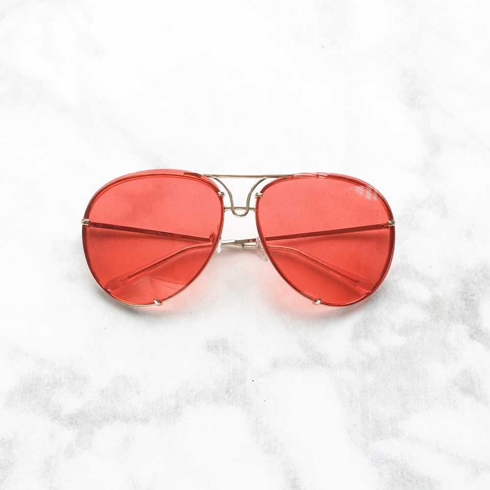 RED OVERSIZED AVIATOR SUNGLASSES - Picture 2 of 3