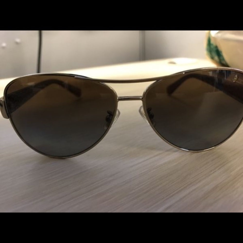 Coach aviator sunglasses polarized