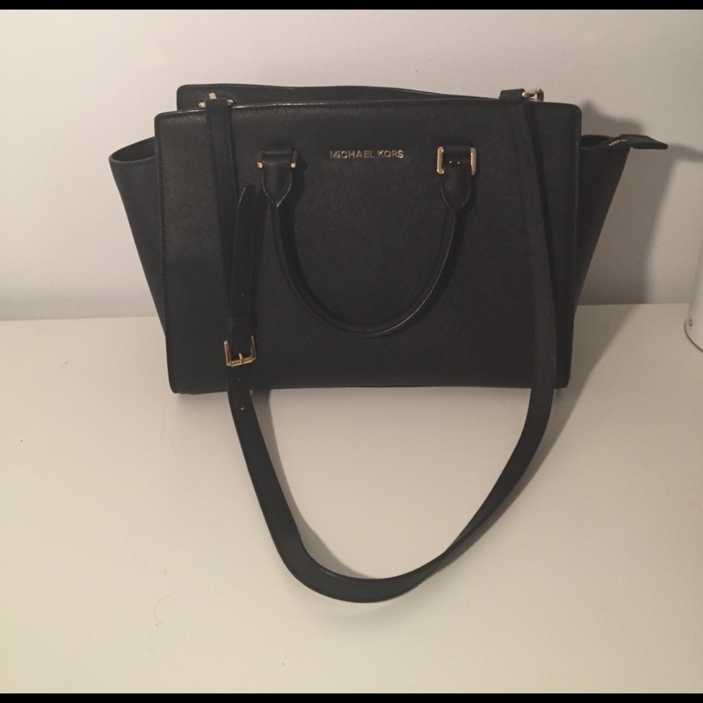 Michael Kors Selma Medium