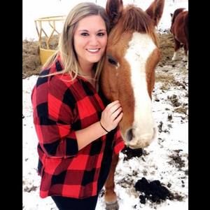 Meet your Posher, Hannah