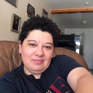 Meet your Posher, Lorena