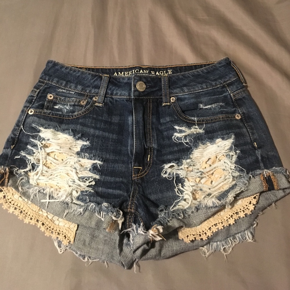 NWOT American Eagle Outfitters High-Waisted shorts