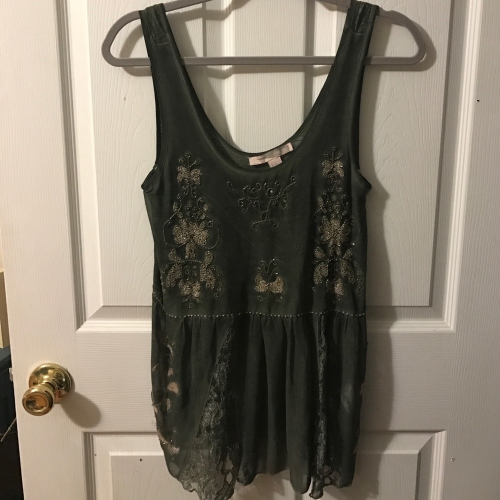Lace and floral detail forever 21 top
