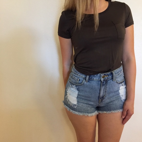 The Courtney High Rise Frayed Denim Shorts - Picture 3 of 8