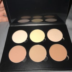 Anastasia Beverly Hills Contour kit