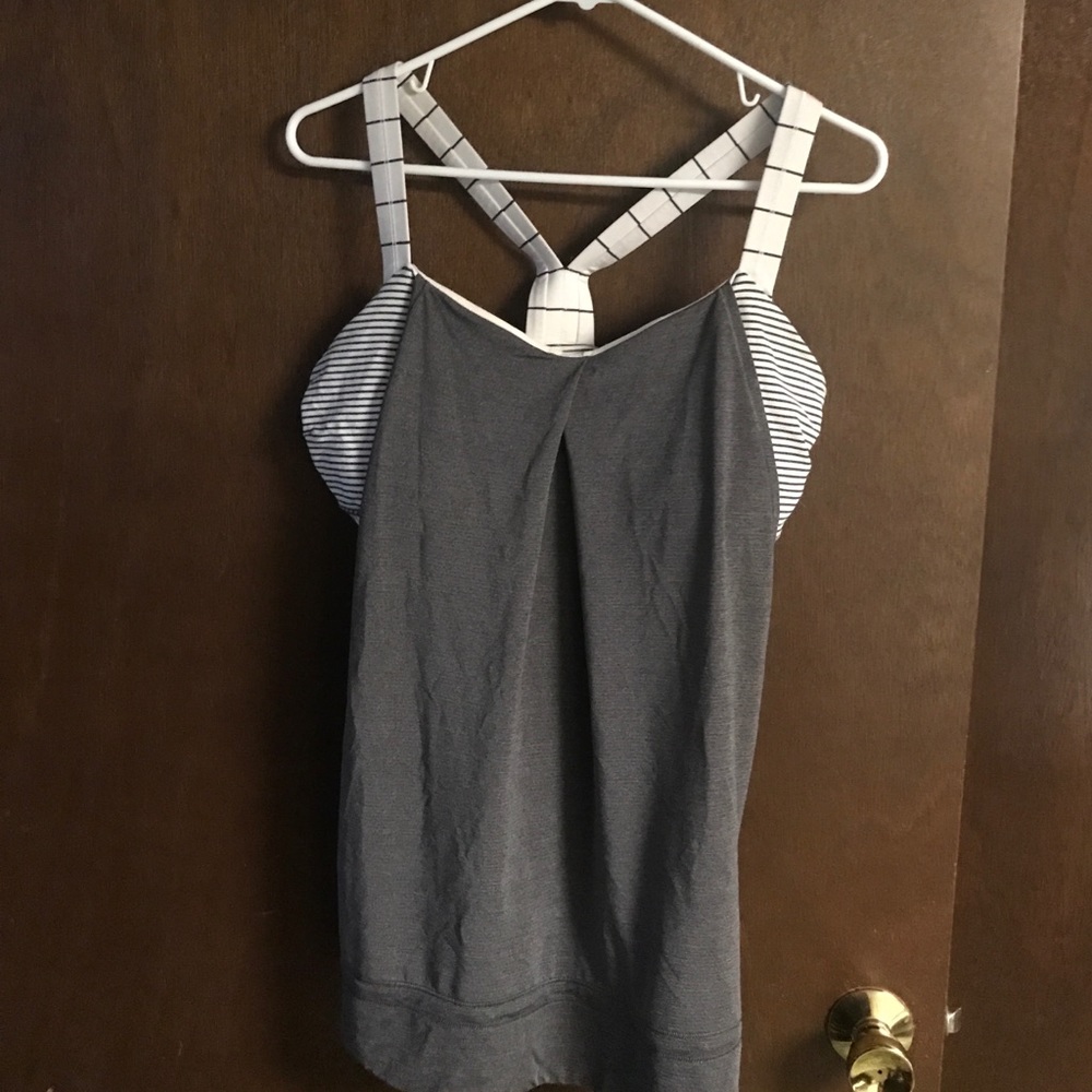 Lululemon tank