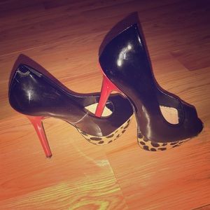 Black FO leather heels