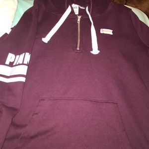 Maroon "Pink" quarter zip pull over