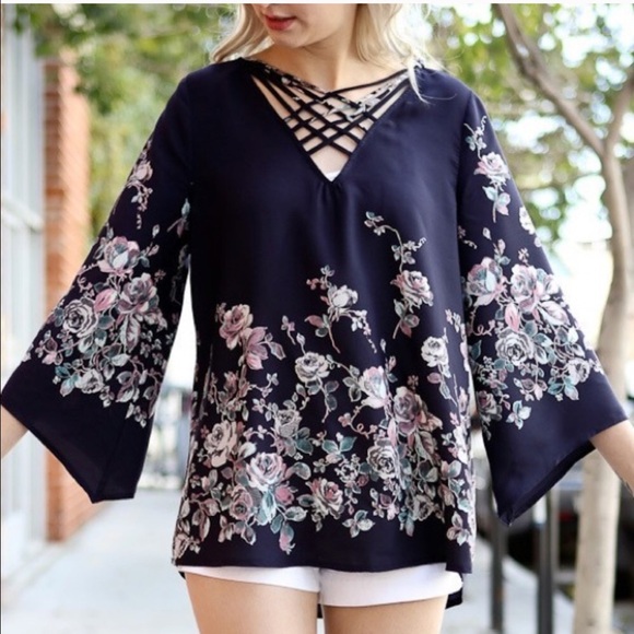 HPSALE Blue Floral Blouse Criss Cross Neckline - Picture 3 of 7