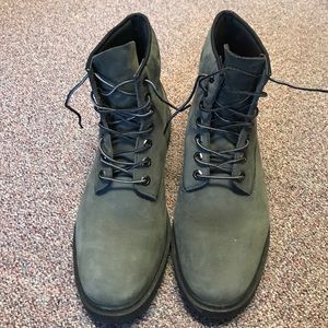 Timberland 6" Waterproof boots (Narrow)