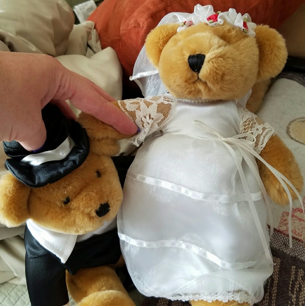 Bride and groom posable teddy bears