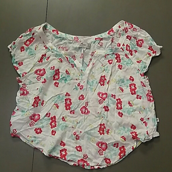 Hollister Tops - Flowy top