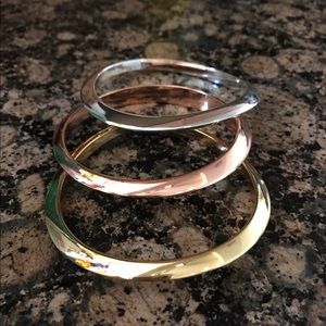 Chloe + Isabel Tri-color Bangle Set