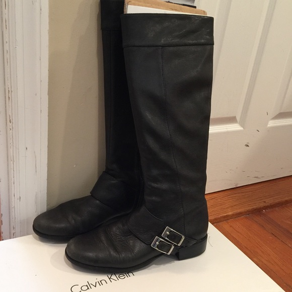 Calvin Klein black boots - Picture 1 of 4