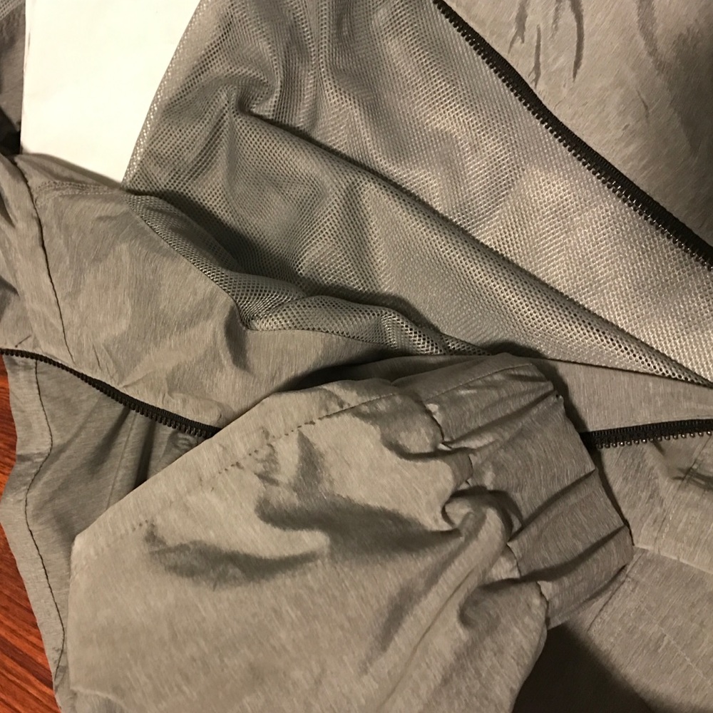 Jacket - Picture 2 of 4