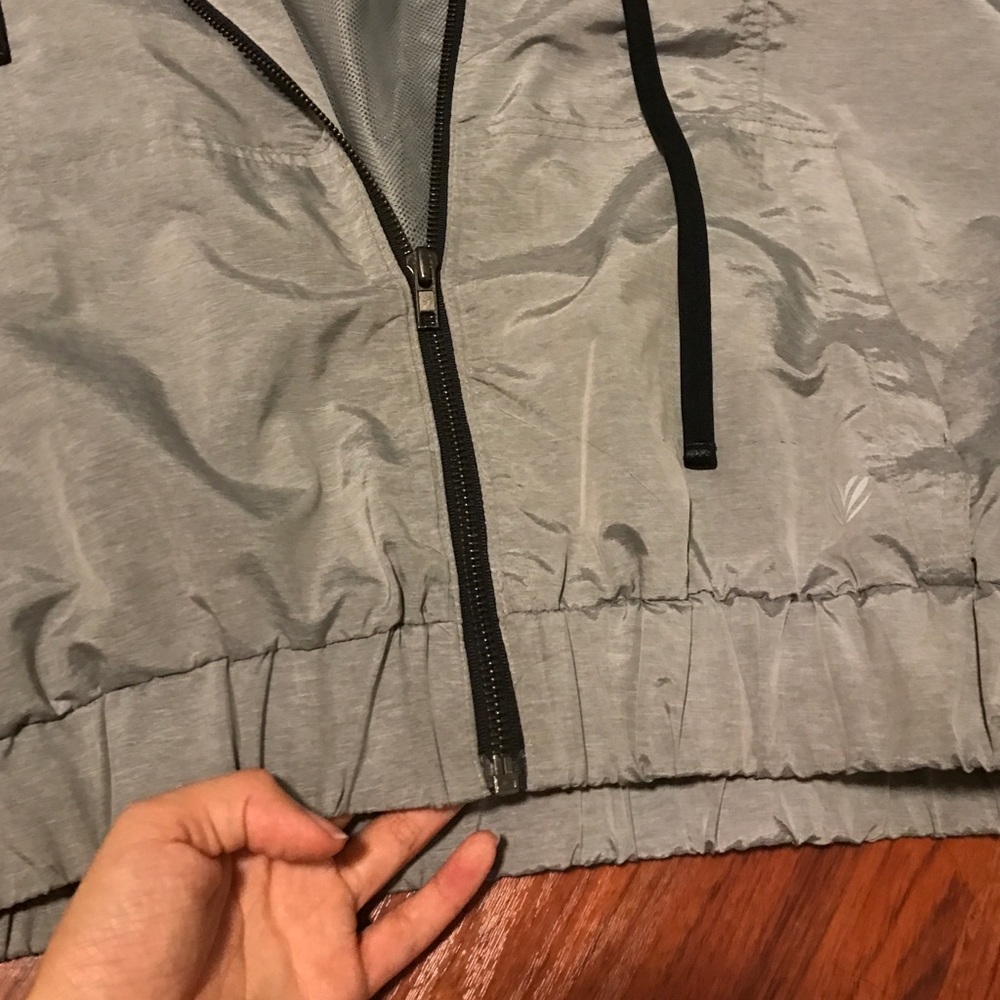 Jacket - Picture 4 of 4