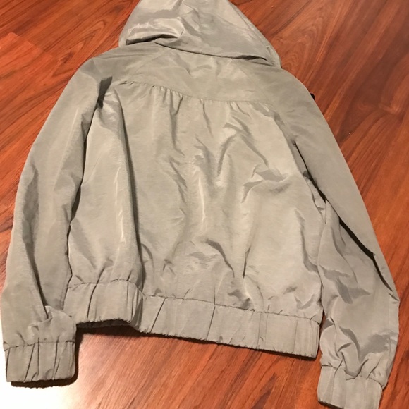 Jacket - Picture 3 of 4