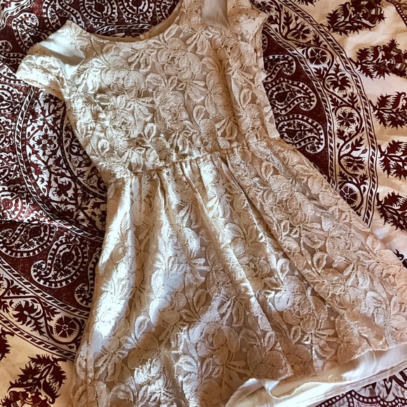 Urban Outfitters Dresses & Skirts - UO Floral Lace Dress