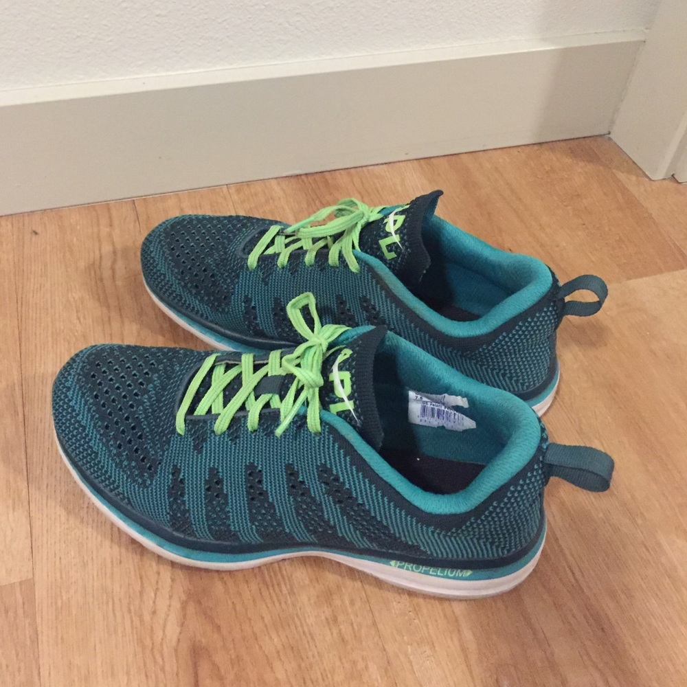 Women's APL running shoes, size 7