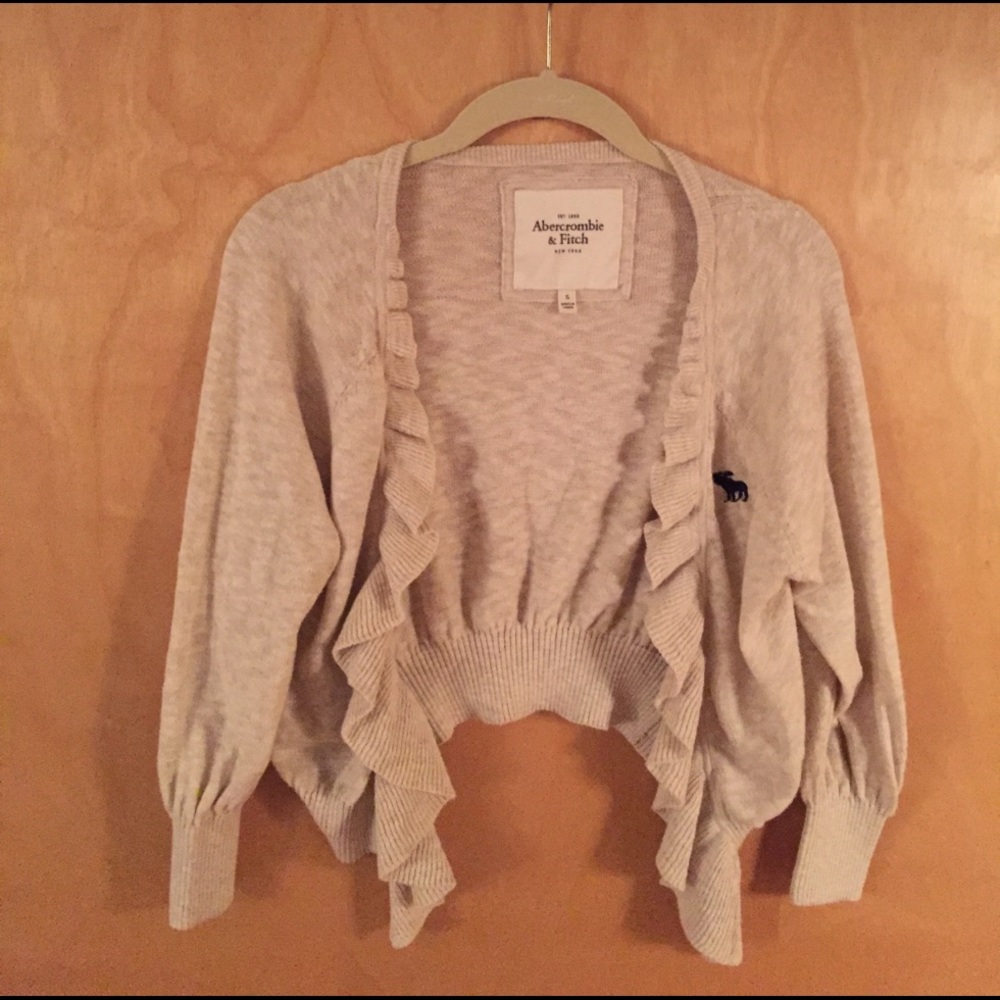 Cream abercrombie, short bollero cardigan, size s