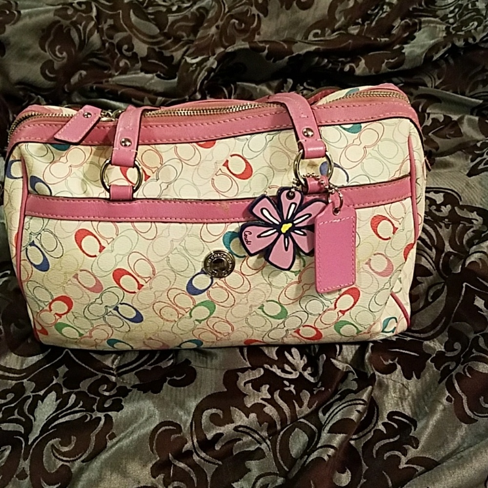 nice spring color coach purse