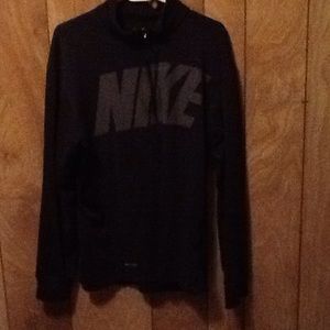 Nike pullover
