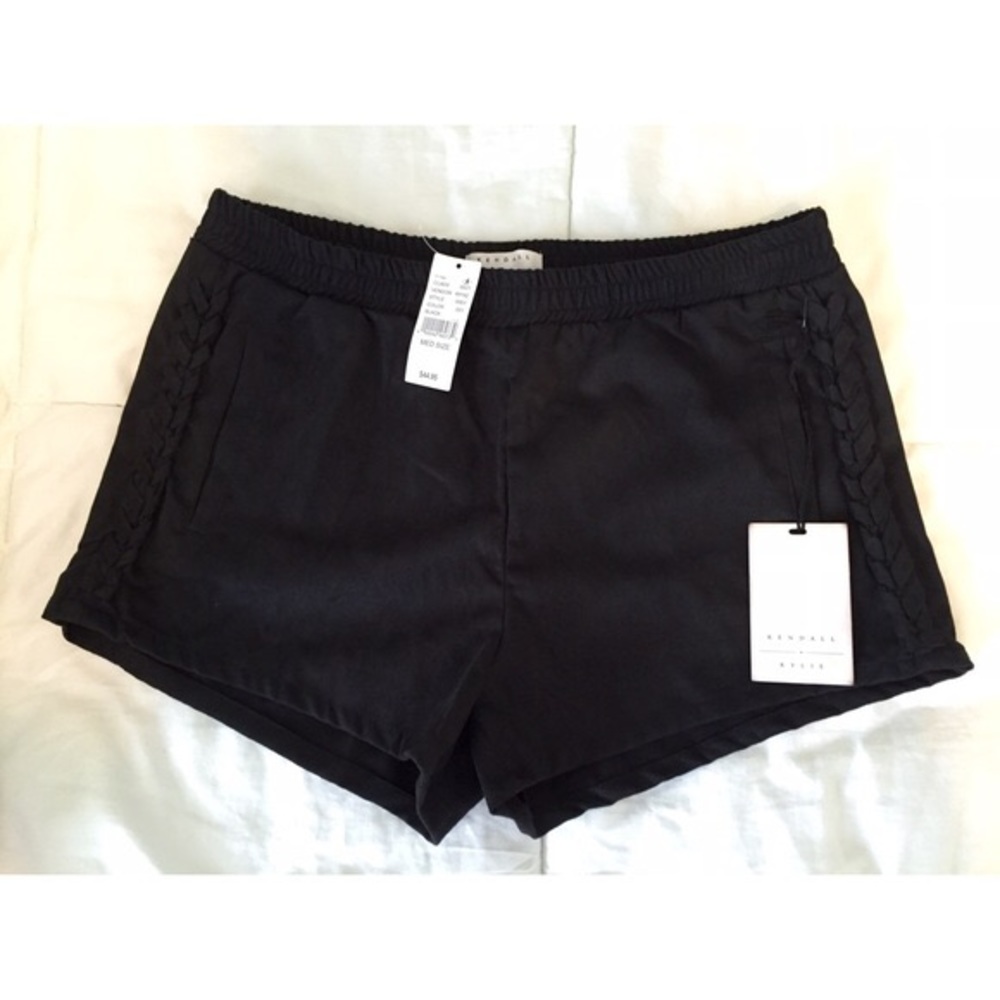 High rise Kendall & Kylie shorts size small