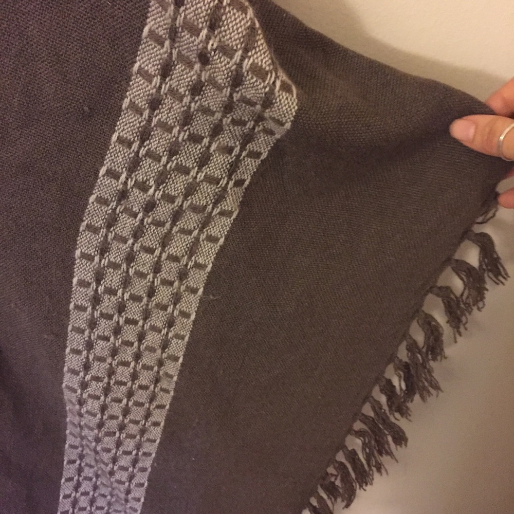 Olive Green Gray Fringe Knit Poncho - Picture 3 of 4