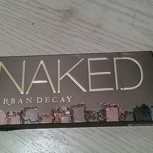 Naked Palette, Authentic
