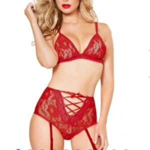 ‼️Sold‼️ Lacy bralette high waist set