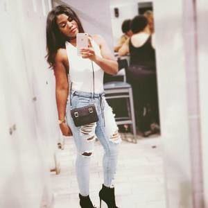 Meet your Posher, Deneen