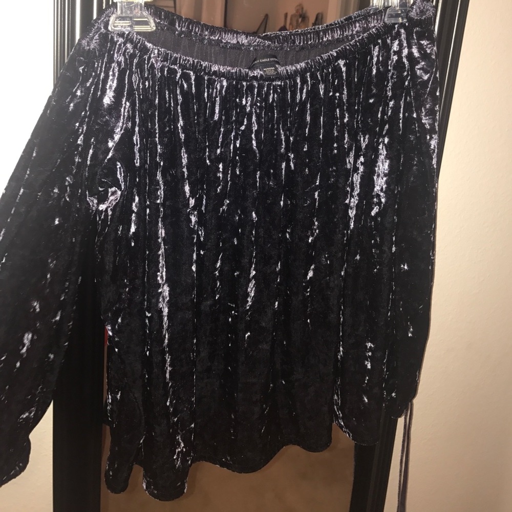 off the shoulder velvet top!