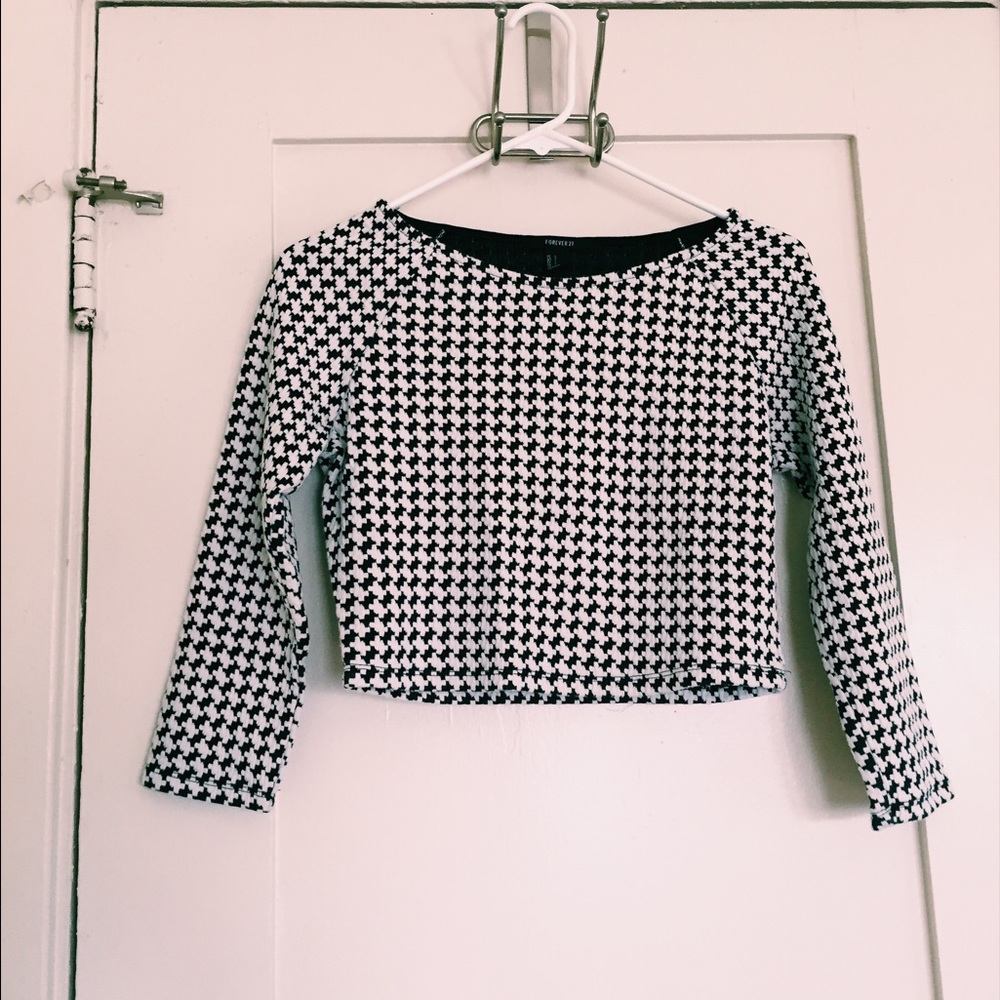 Checkered crop