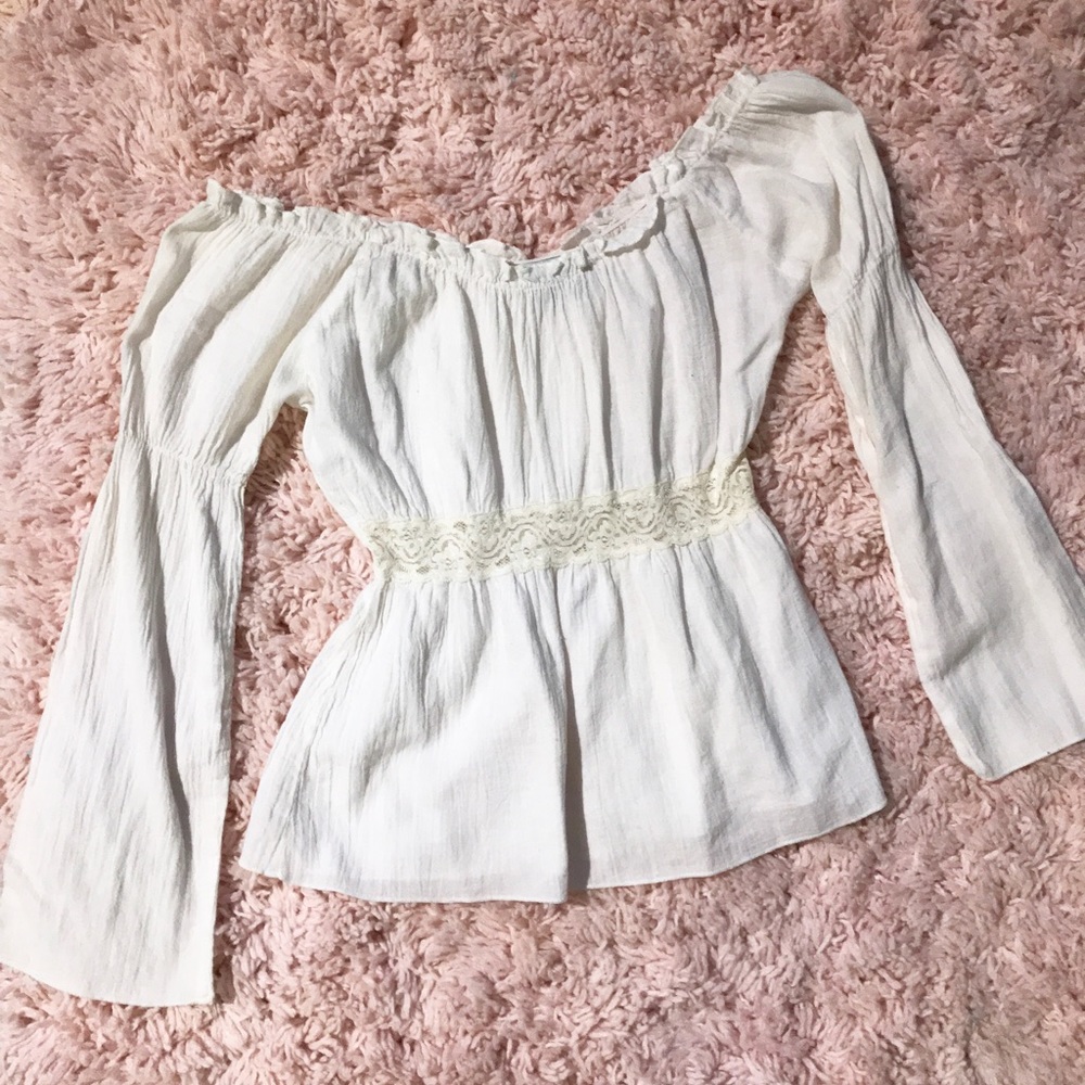 White shoulder top with lace detail