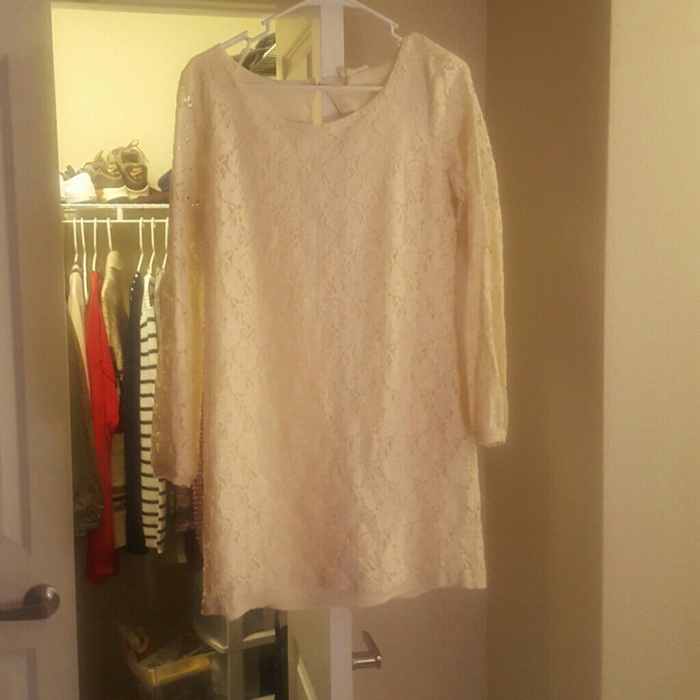 Lace dress