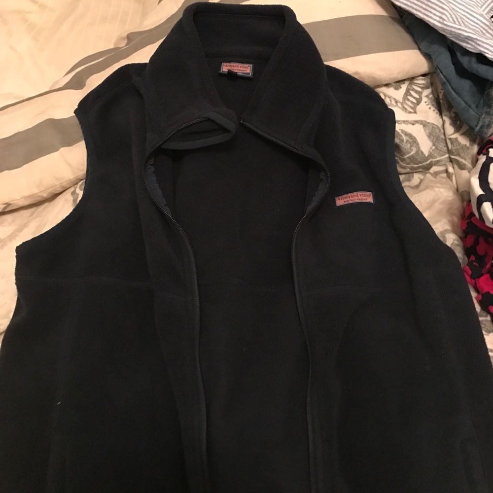 Vineyard vines vest navy