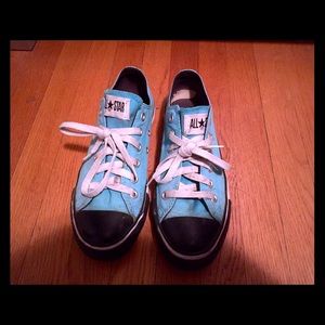 Turquoise bright blue all star converse shoes!