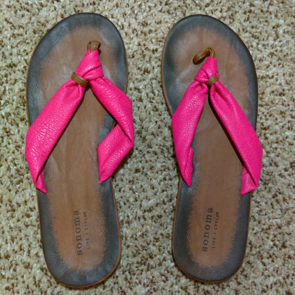 Cute pink flip flops